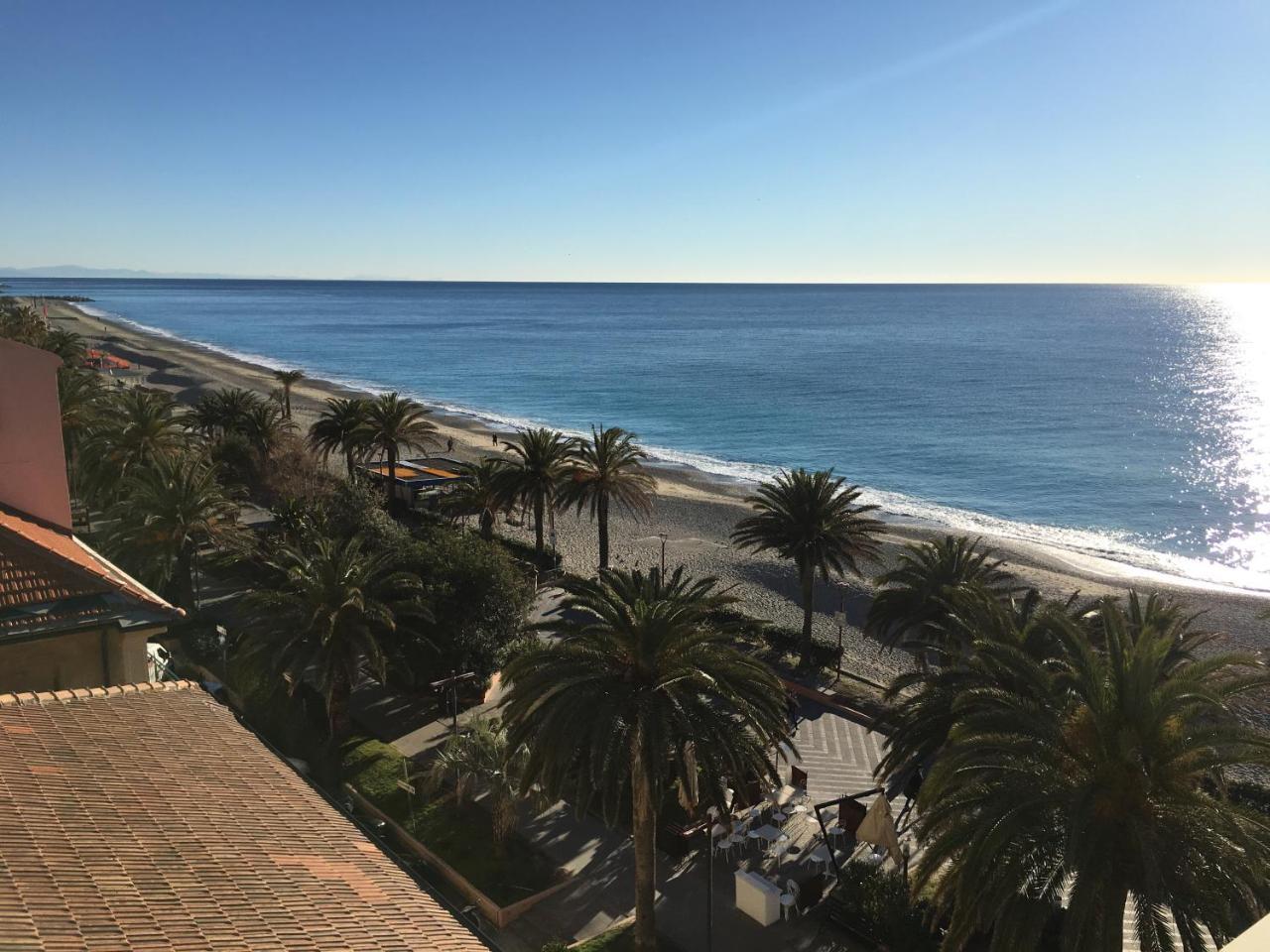 La Villetta Appartamenti Per Vacanze Finale Ligure Εξωτερικό φωτογραφία